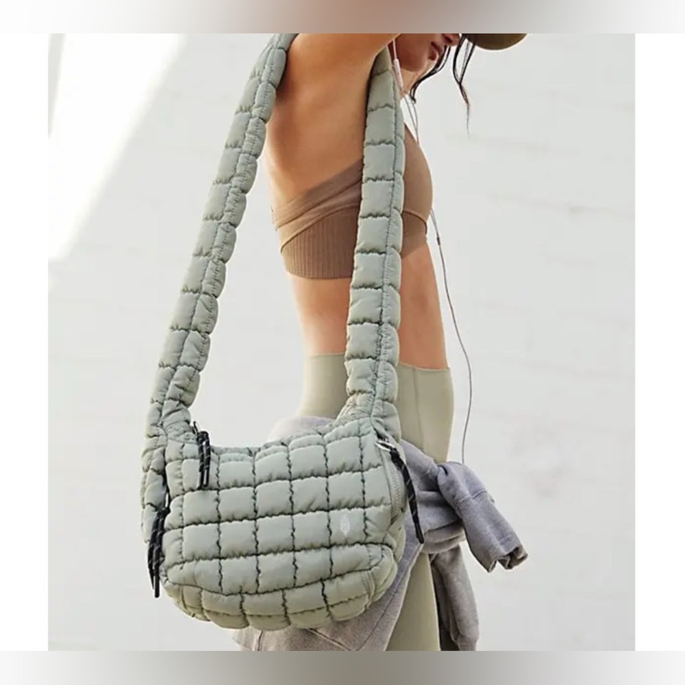 NWT Free People FP Movement Quilted Mini Carryall Sling - stone sage green - Picture 3 of 12